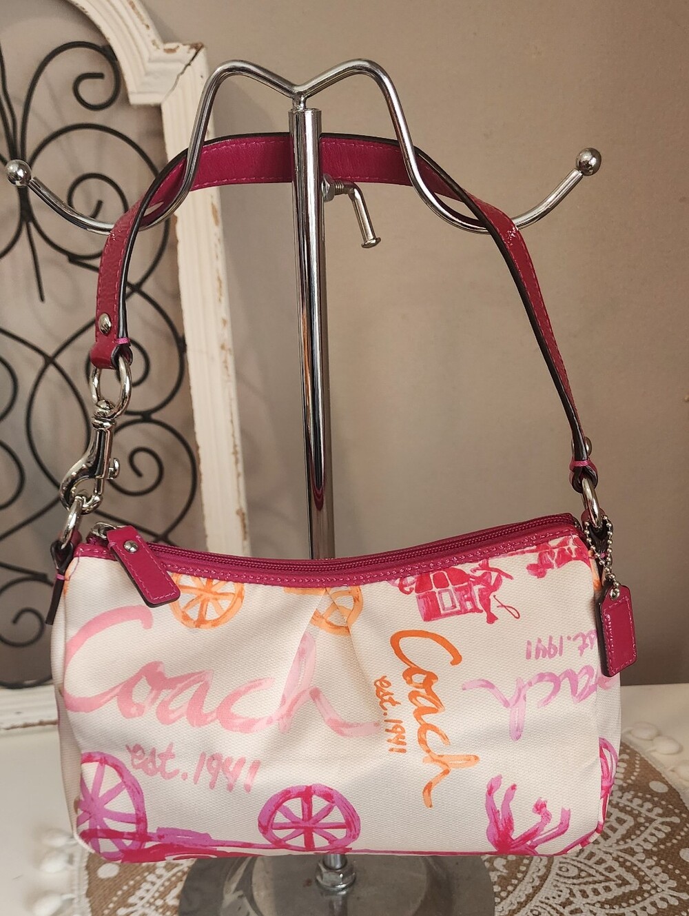Vintage Coach Horse And Carriage Shoulder Bag Guc